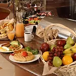 Congress Hotel 3*