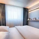Congress Hotel 3*