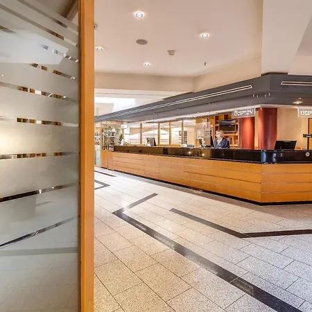 Hotel Dorint Kongresshotel 3*