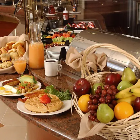 Congress מלון 3*