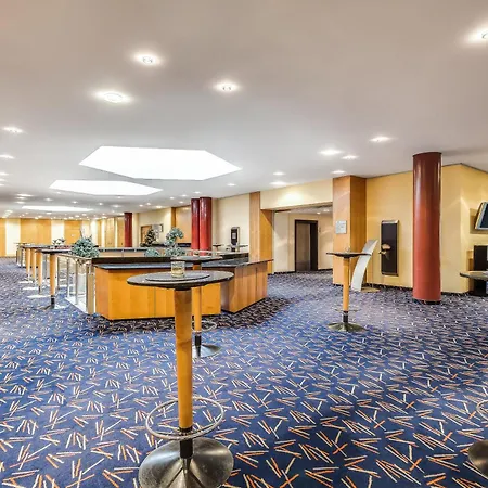 Dorint Kongresshotel 3*