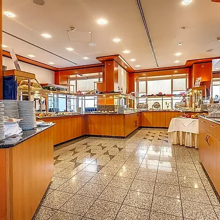 Hotell Congress 3*