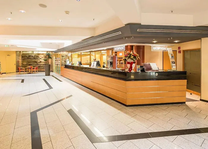 Congress فندق 3*